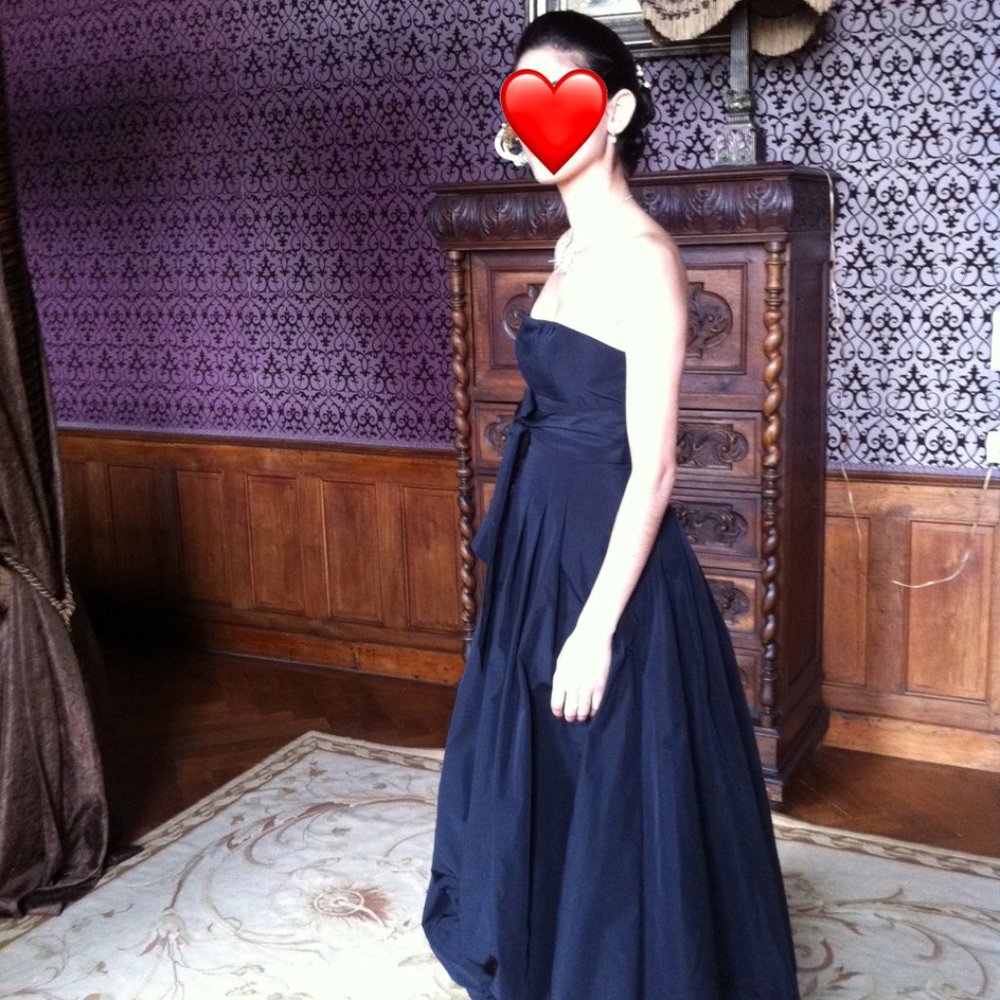 BCBGMaxAzria - Picture 5 of 6